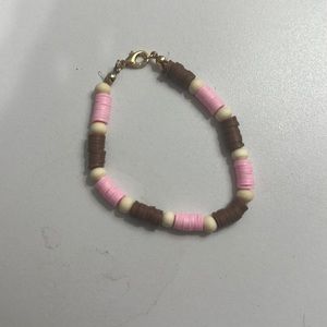 Cute pink and simple beaded bracelet